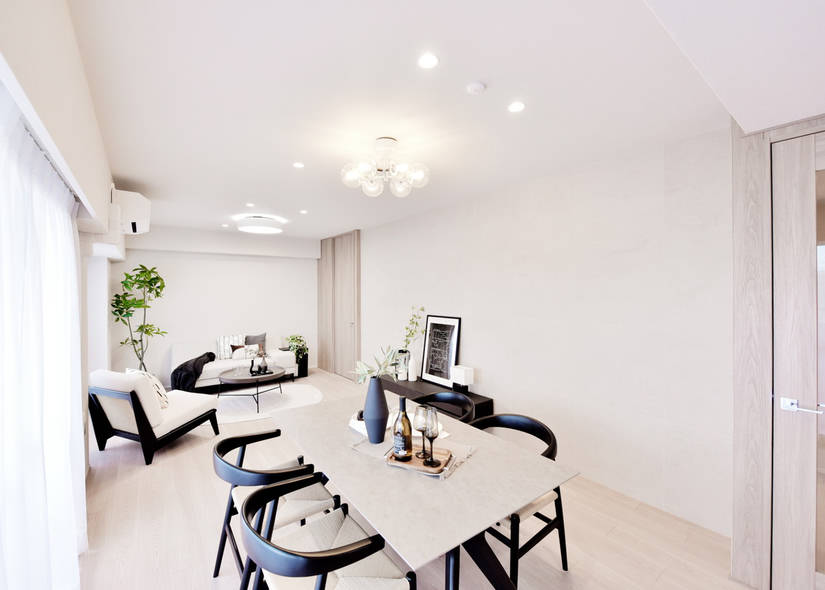 Top Floor Karasuma Oike Mansion