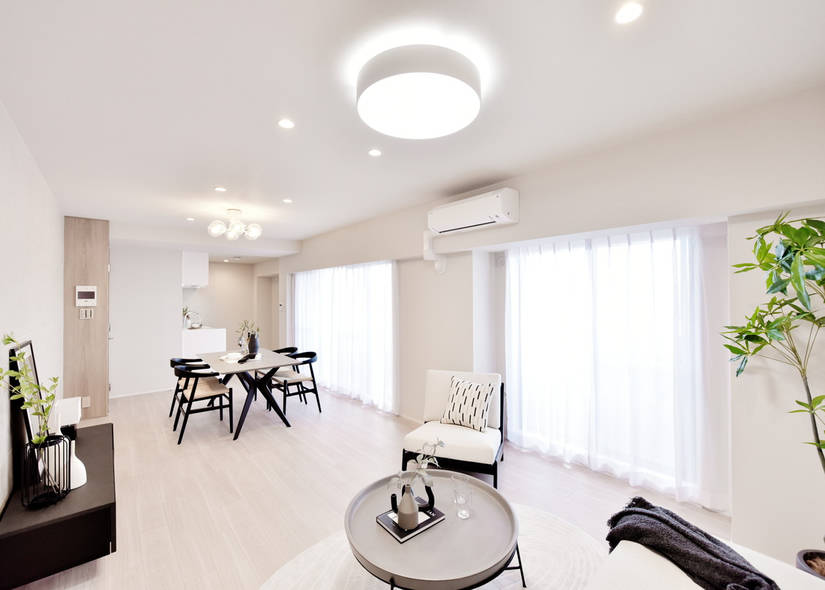 Top Floor Karasuma Oike Mansion