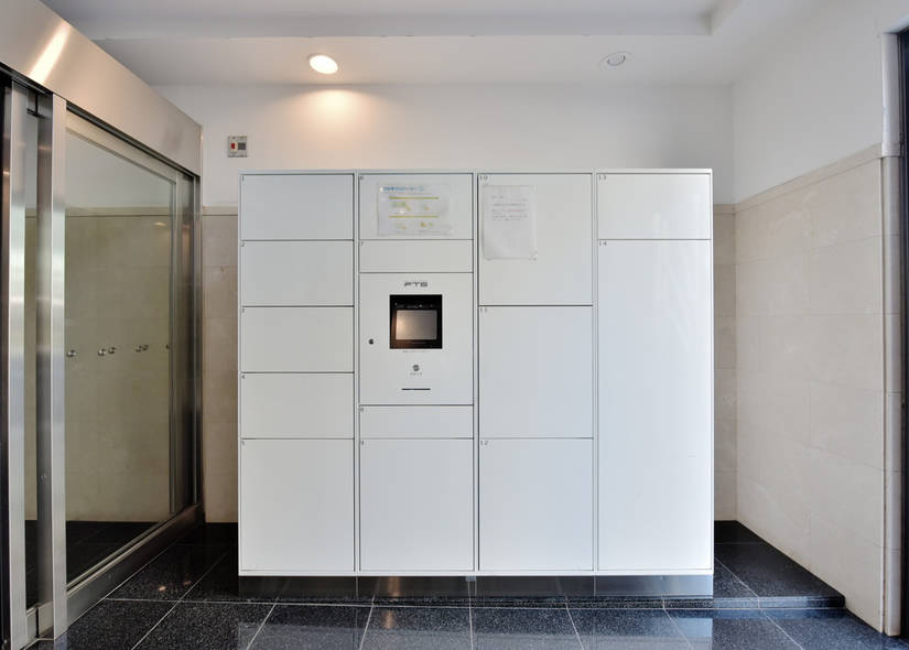 Laurel Tor Square Room 1304