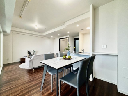 Senri Chuo Air Hills exterior photo