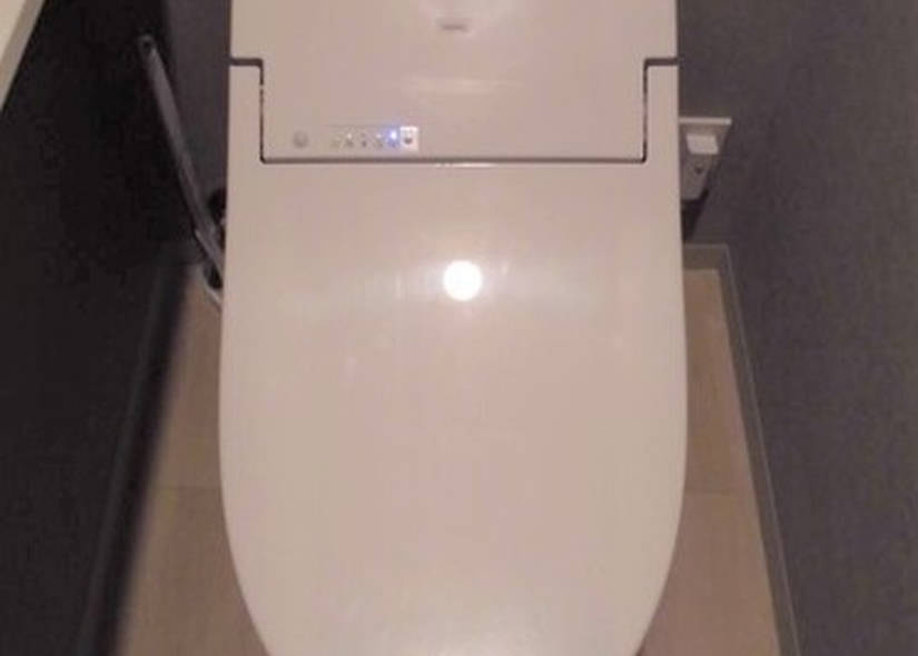 Wacolle Feriz Nishi-Okamoto